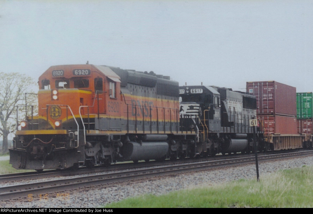 BNSF 6920 East